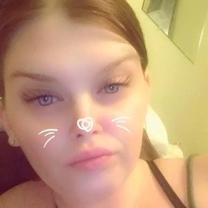 Meet your Posher, Jaclyn